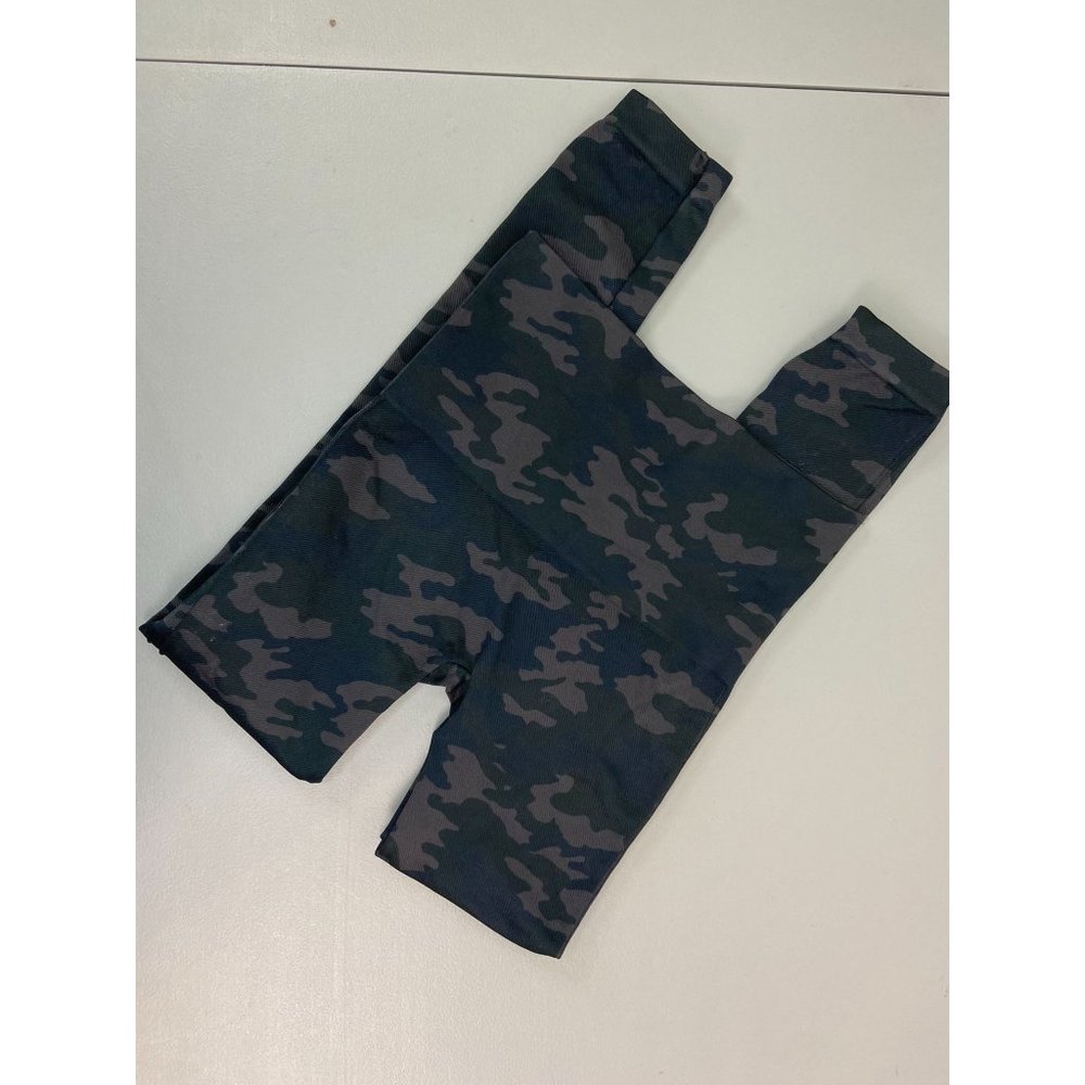 Spanx women's medium grey camouflage‎ cropped seamless tummy control leggings
